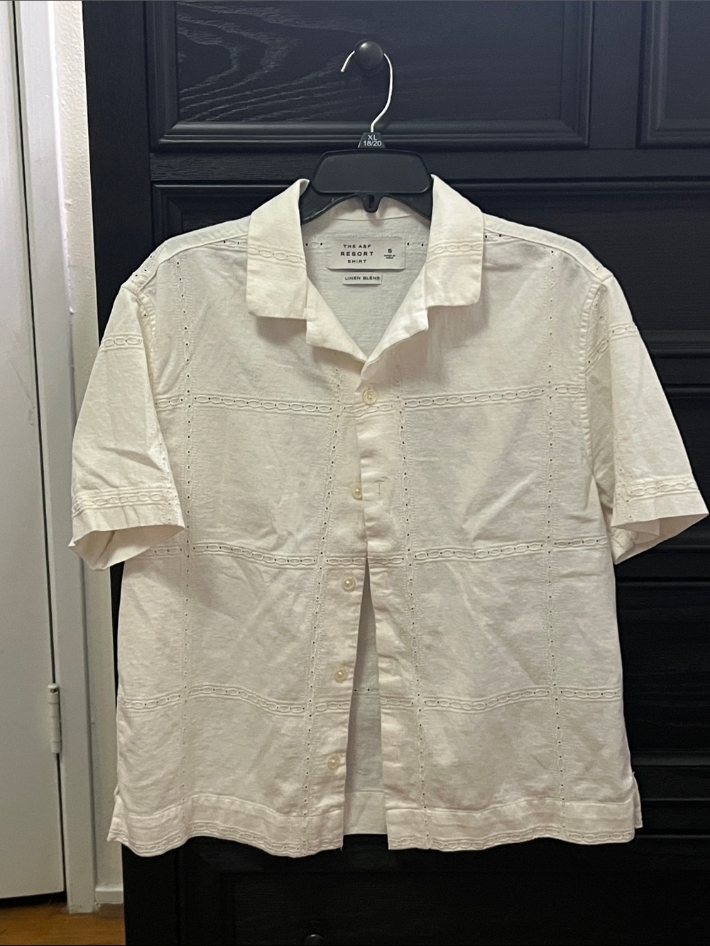 Abercrombie & Fitch Cream Short-Sleeve Button-Down Shirt